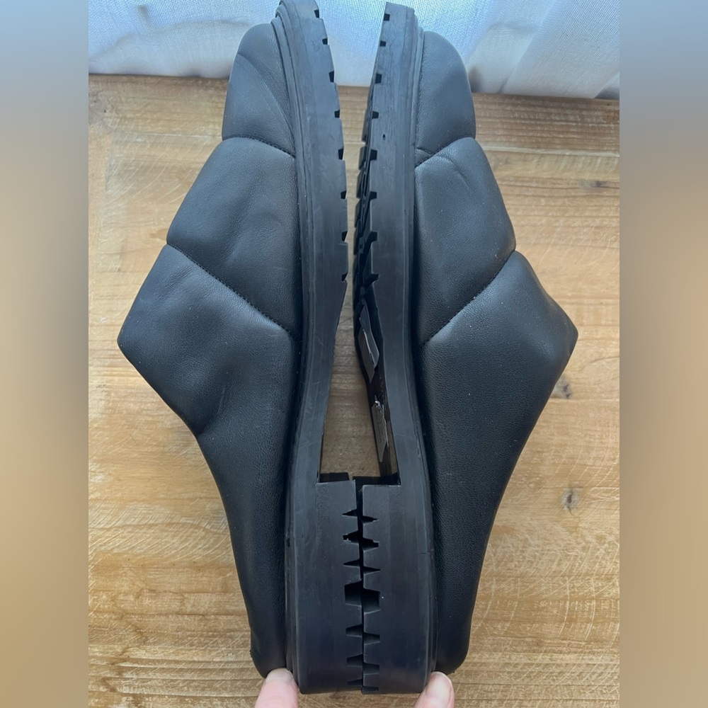 STAUD Astro Quilted Puffer Mules In Black Size 40 New - Picture 7 of 11